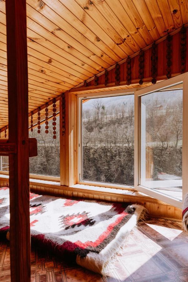 Акорди Плеса Yaremche Exterior foto